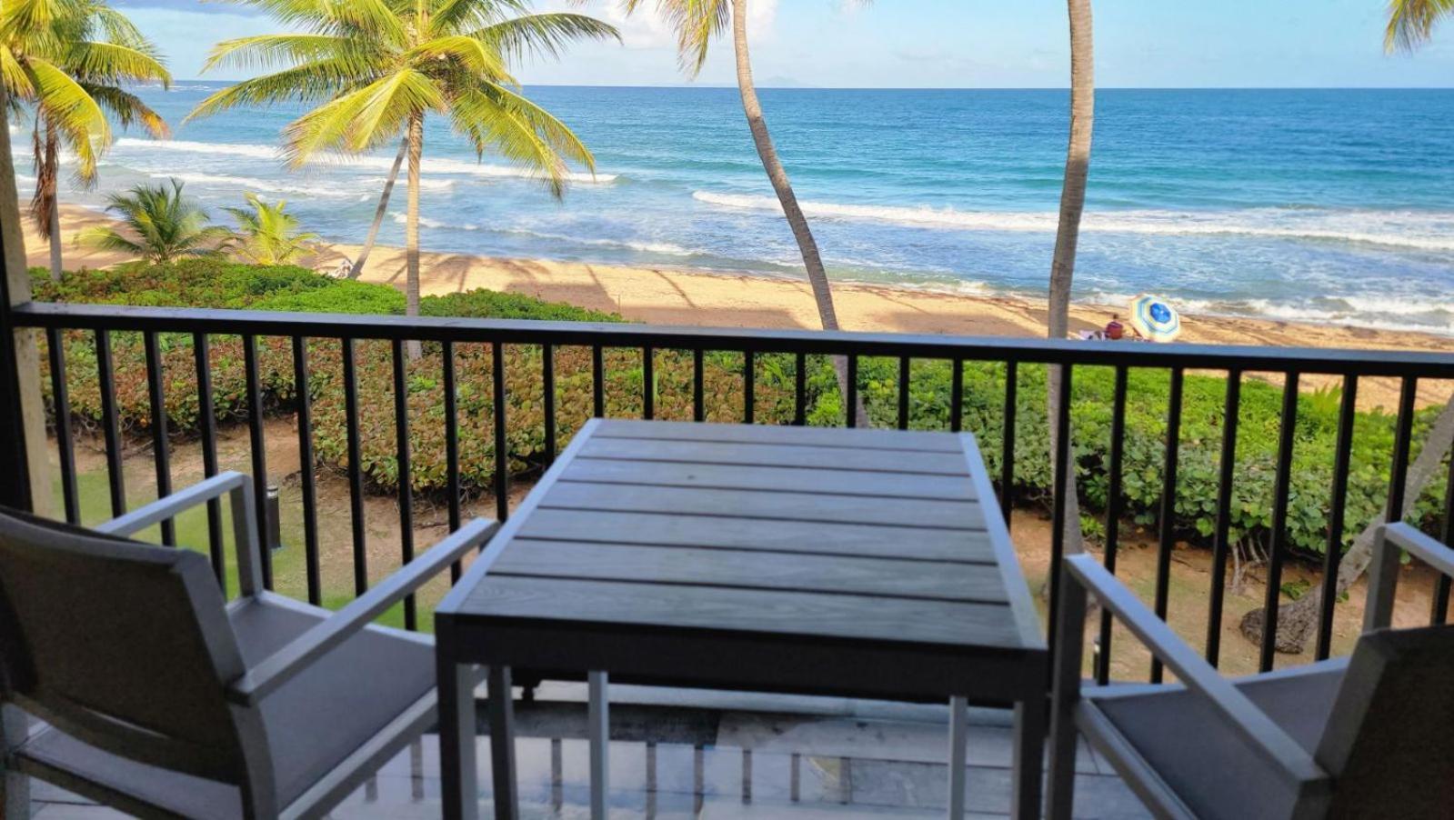 Bv103 - Amazing Oceanfront Condo Steps From Beach Humacao Esterno foto