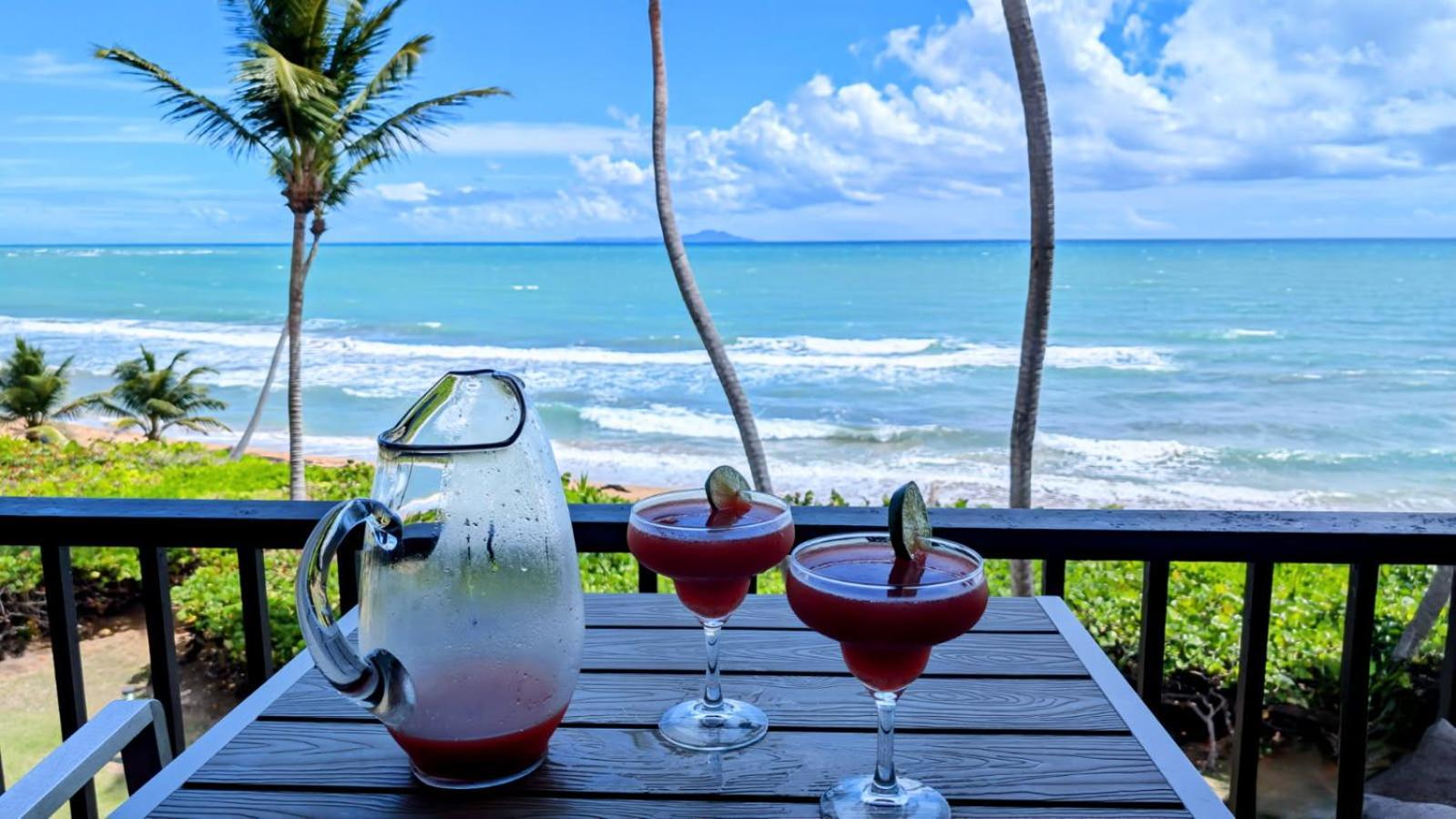 Bv103 - Amazing Oceanfront Condo Steps From Beach Humacao Esterno foto