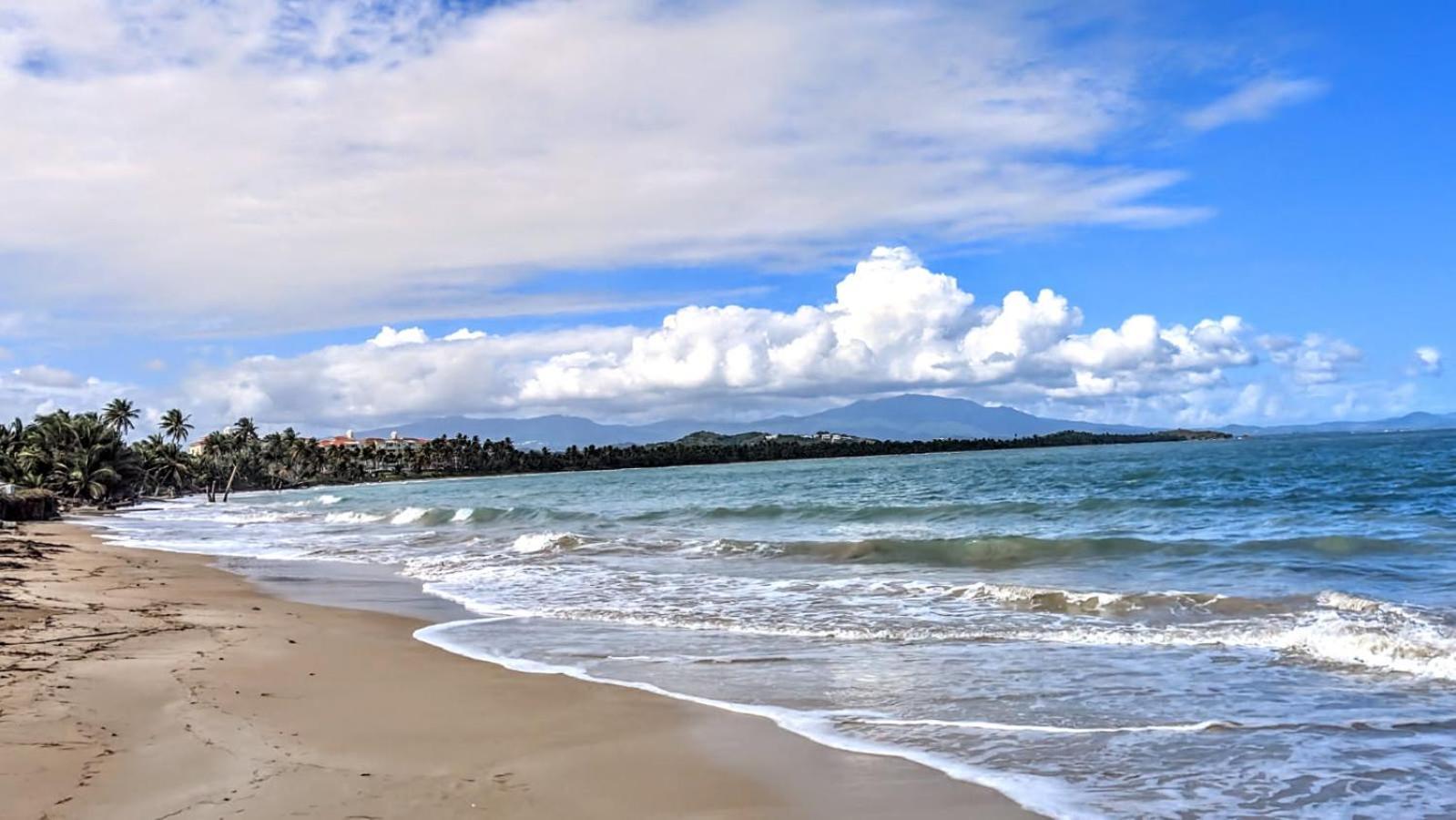 Bv103 - Amazing Oceanfront Condo Steps From Beach Humacao Esterno foto
